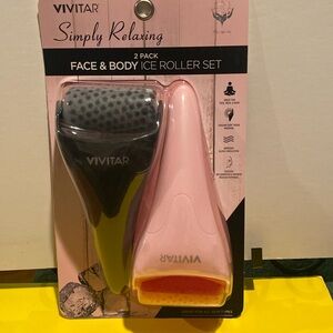 NWT Vivitar 2 Pack Face & Body Ice Roller Set